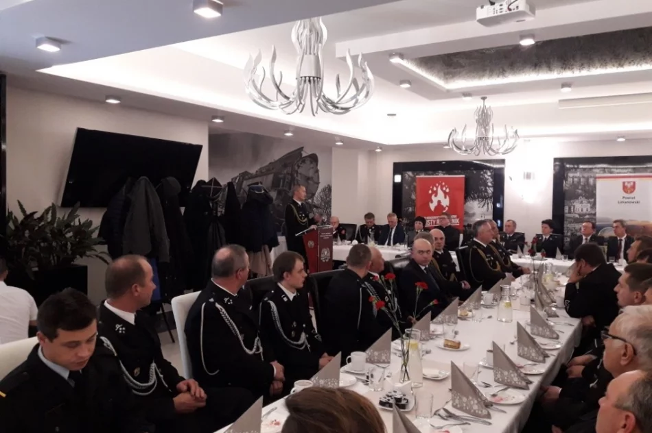 Strażacki opłatek dla funkcjonariuszy PSP i druhów OSP - zdjęcie 4