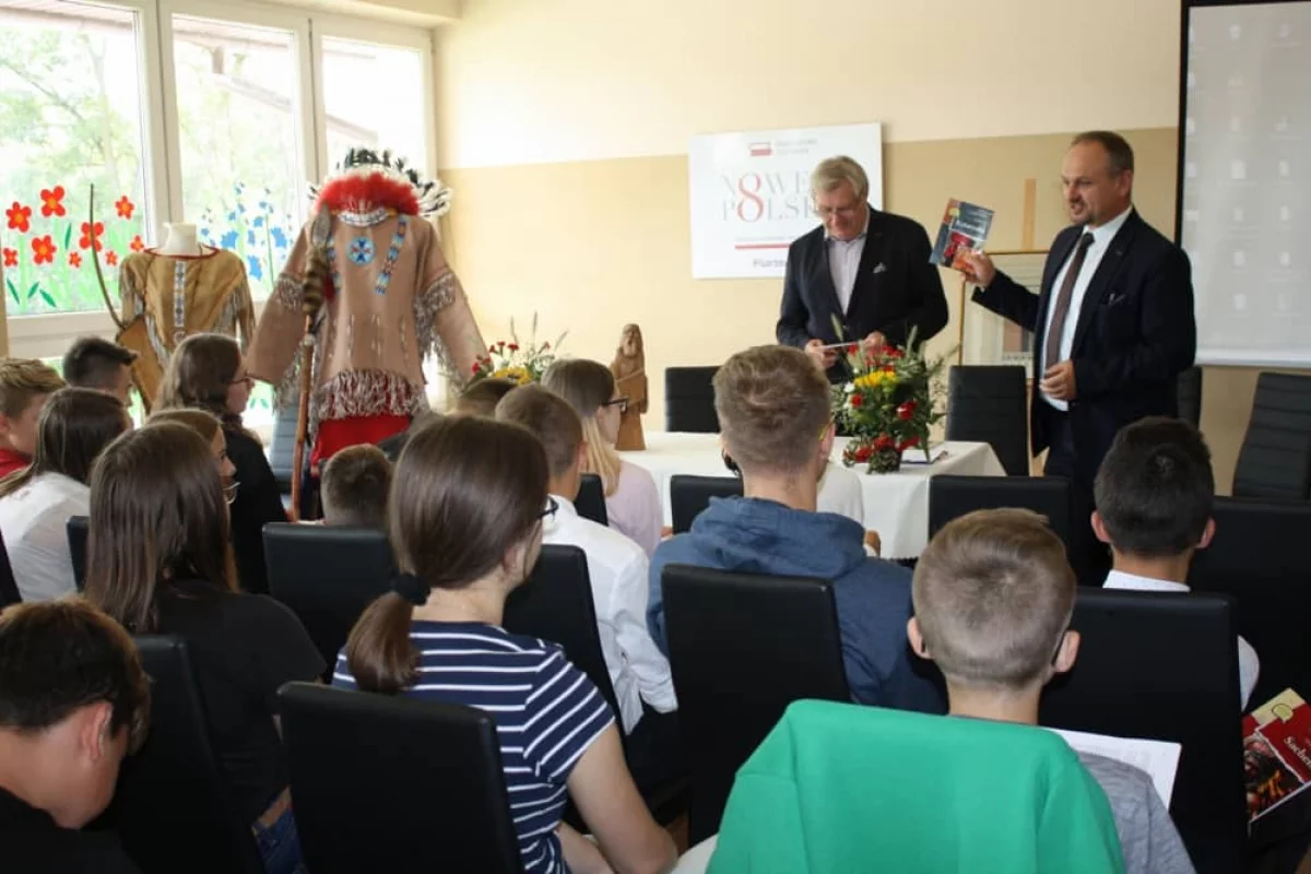 Prezydent podziękował bibliotece za udział w Narodowym Czytaniu