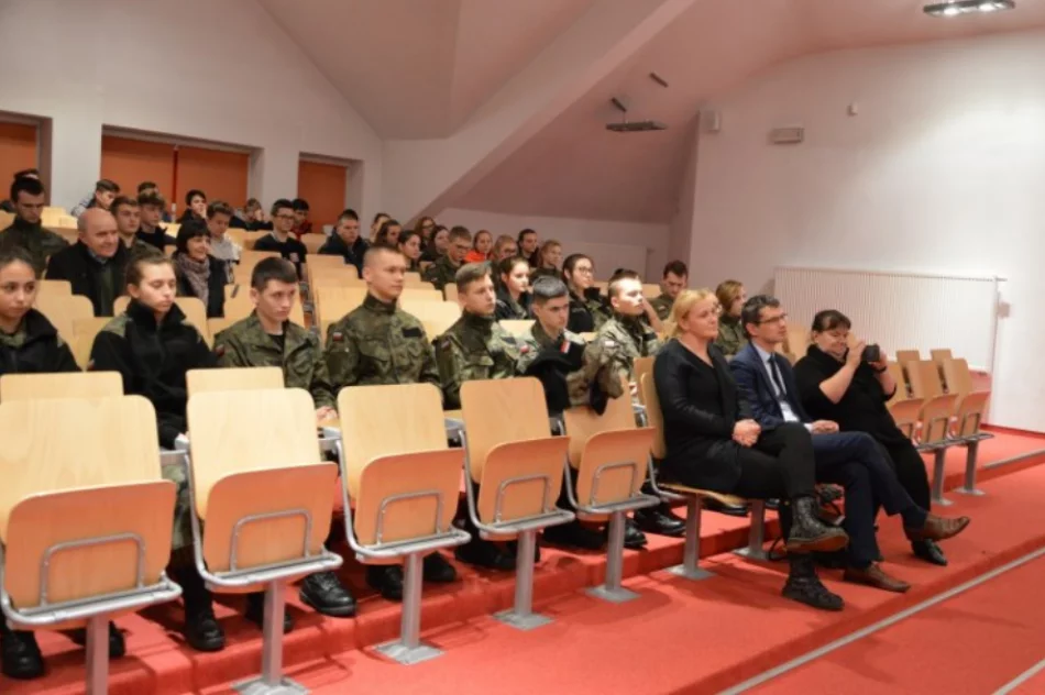 Wspomnienie o Marszałku na spotkaniu z Ewą Dałkowską - zdjęcie 5