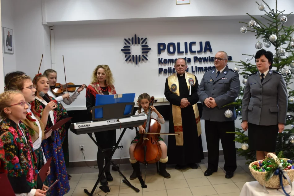 Policyjne spotkanie opłatkowe - zdjęcie 5