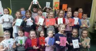 SP Nr 1 w Starej Wsi „RAZEM NA ŚWIĘTA” z Kubusiem Dąbrowskim - zdjęcie 5