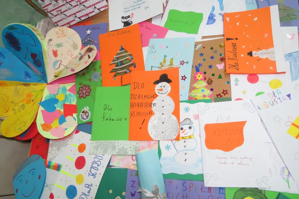 SP Nr 1 w Starej Wsi „RAZEM NA ŚWIĘTA” z Kubusiem Dąbrowskim - zdjęcie 15