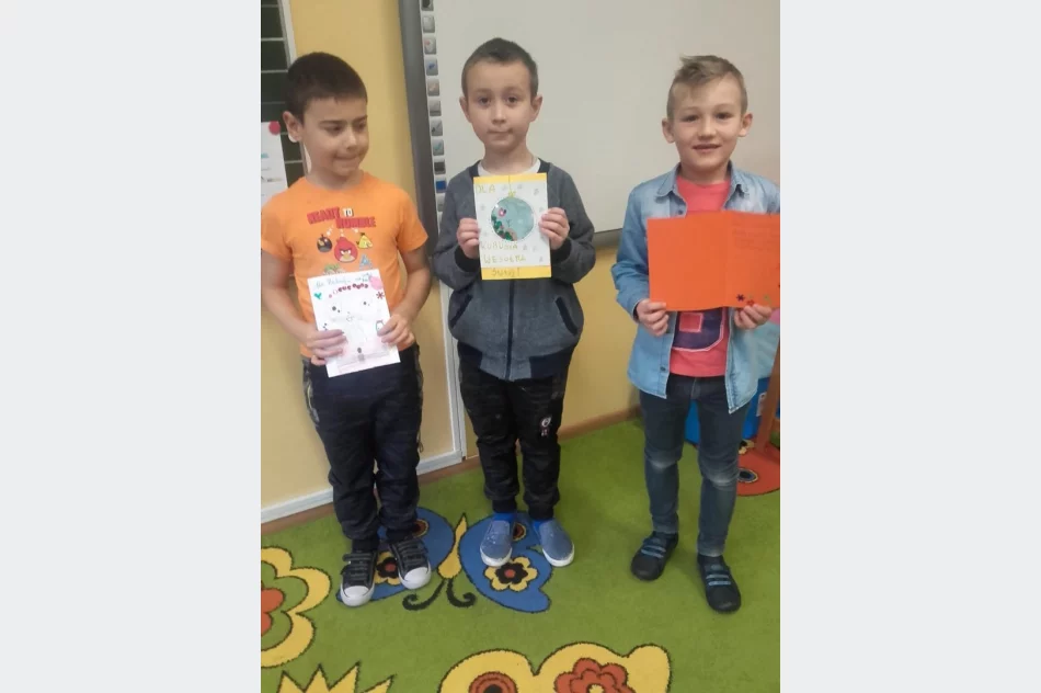 SP Nr 1 w Starej Wsi „RAZEM NA ŚWIĘTA” z Kubusiem Dąbrowskim - zdjęcie 19