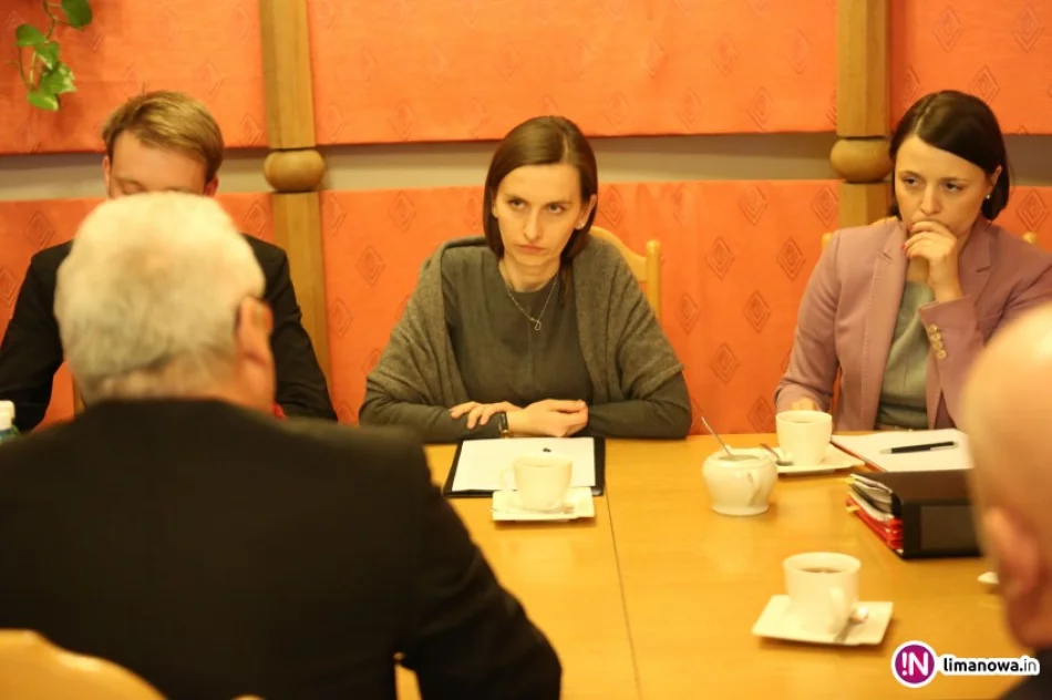 Burmistrz Czchowa wydał zarządzenie - nieruchomości nie można zasiedlić (wideo) - zdjęcie 2