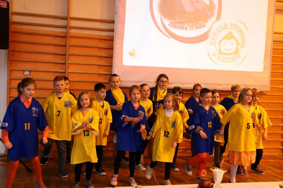 SP nr 2 w Starej Wsi w drodze do Krajowego Certyfikatu                                                                       SZKOŁY PROMUJĄCEJ ZDROWIE - zdjęcie 6