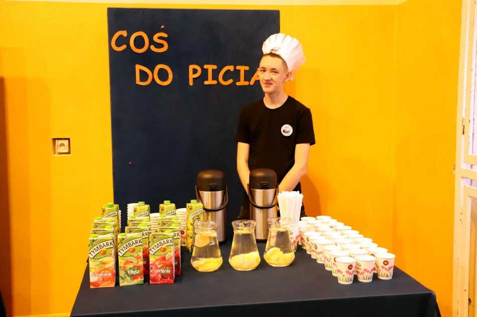 SP nr 2 w Starej Wsi w drodze do Krajowego Certyfikatu                                                                       SZKOŁY PROMUJĄCEJ ZDROWIE - zdjęcie 9