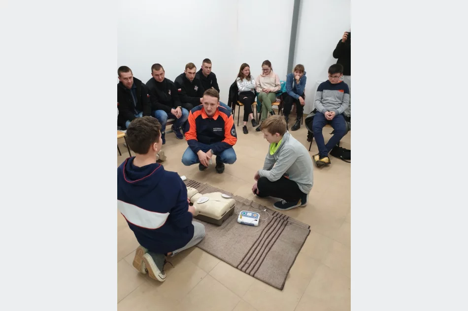 LGD przekazało 8 defibrylatorów ratujących życie! - zdjęcie 4