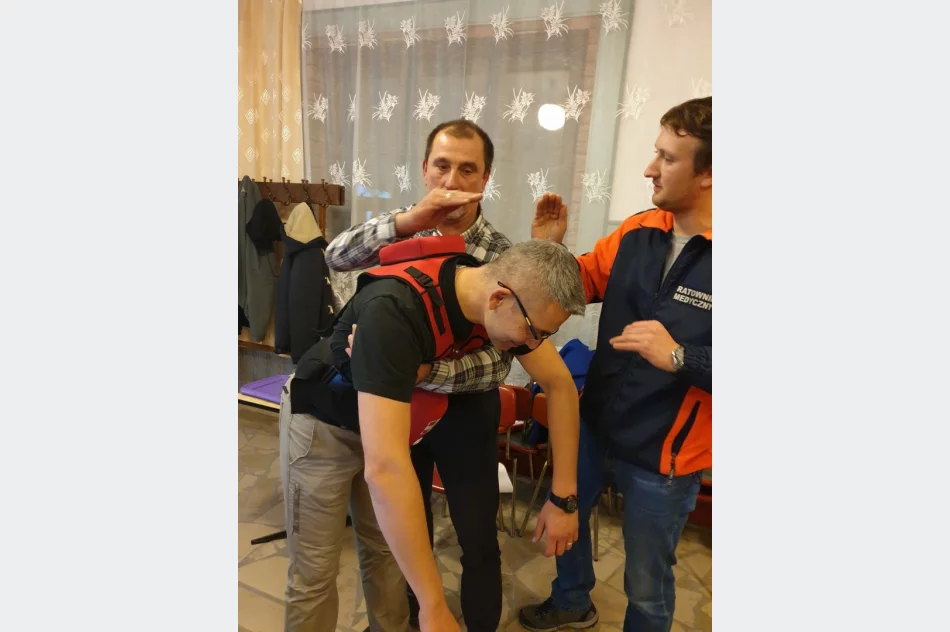 LGD przekazało 8 defibrylatorów ratujących życie! - zdjęcie 7