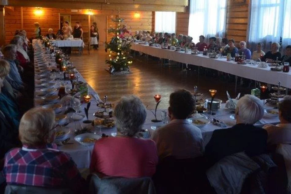 Wigilijne spotkanie dla samotnych seniorów - zdjęcie 13