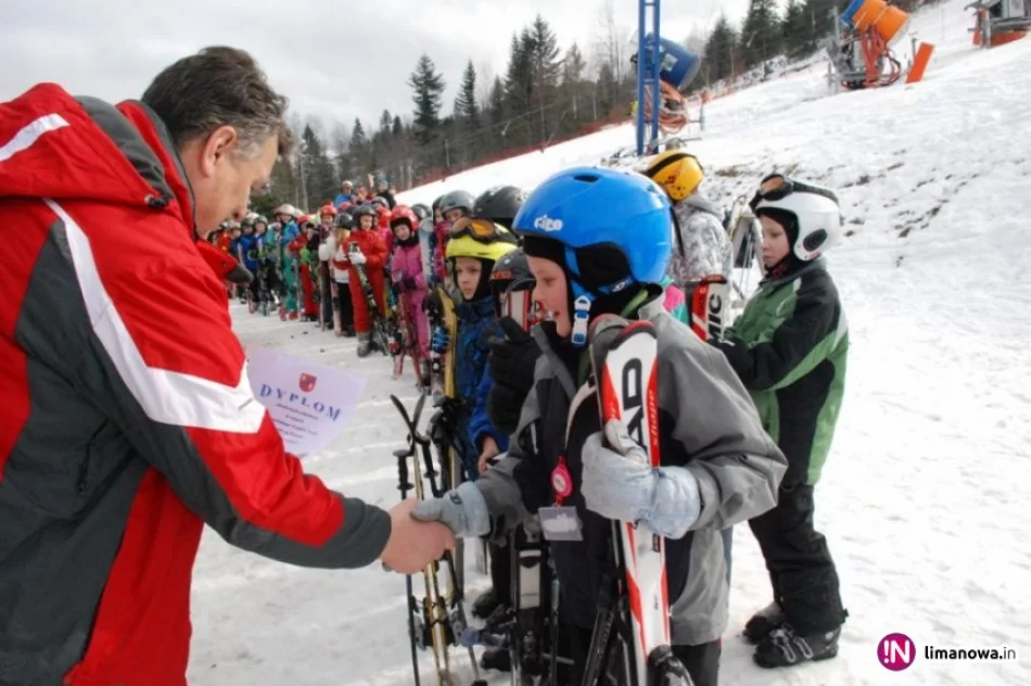 60 młodych narciarzy „Jeździło z głową” - zdjęcie 2
