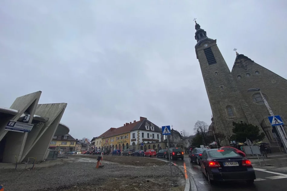 Przedświąteczny ruch na ulicach miasta = korek - zdjęcie 2