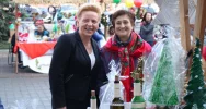 Świąteczny klimat podczas I Powiatowego Kiermaszu Bożonarodzeniowego - zdjęcie 3