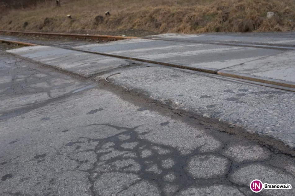 Przejazdy kolejowe jak krawężniki - zdjęcie 4