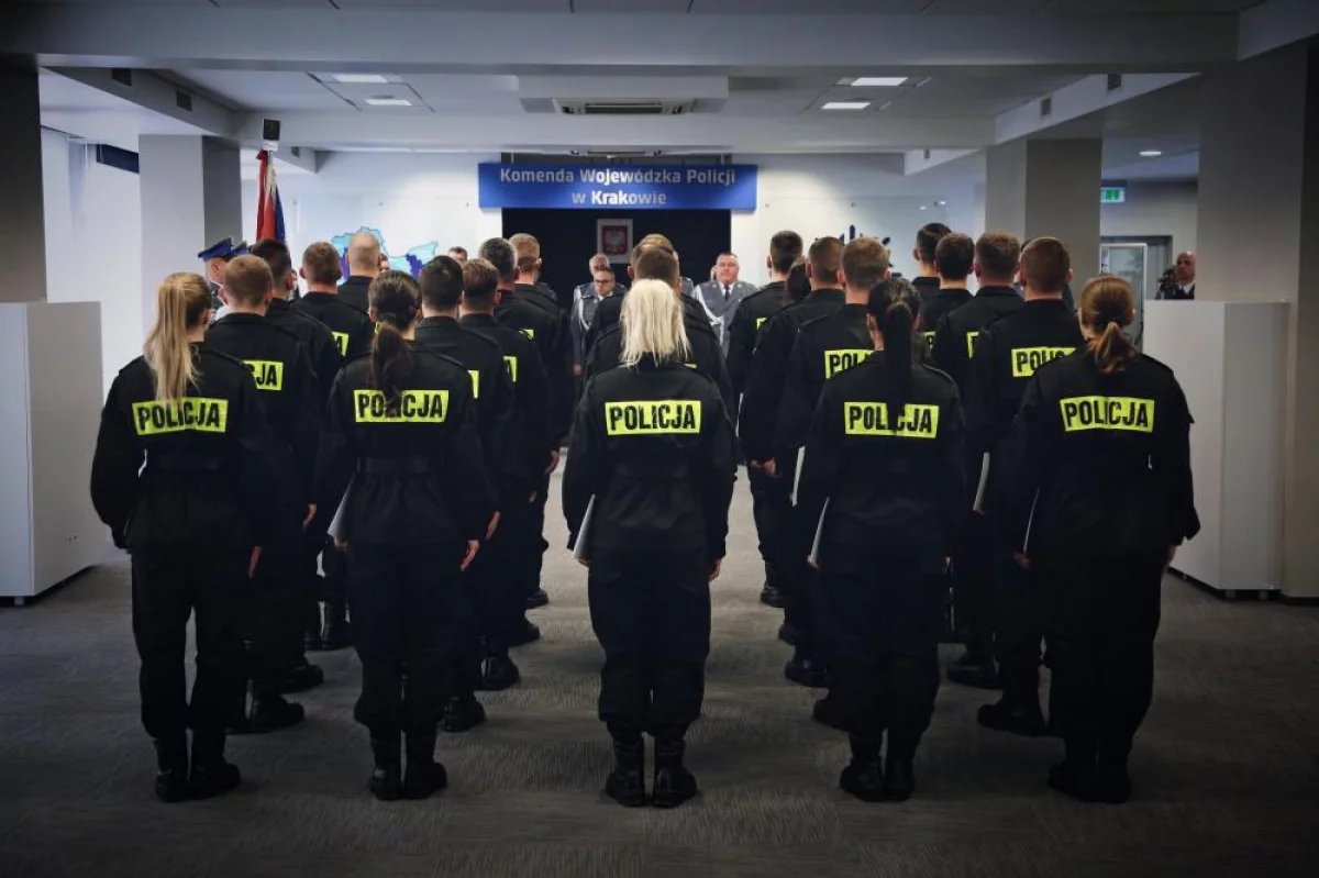 Rekordowy nabór - w małopolskiej policji pierwszy raz od 30 lat nie ma wakatów
