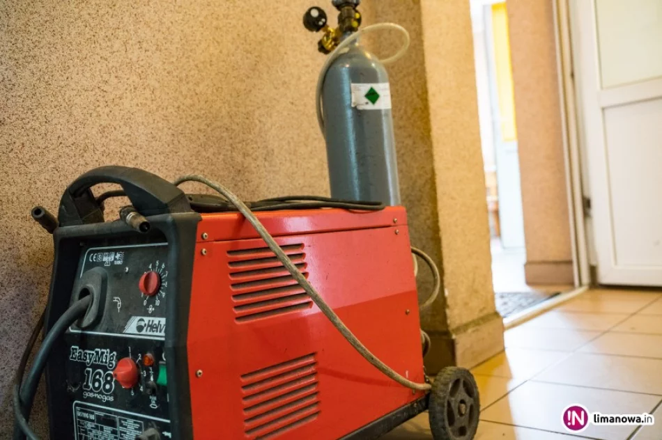 Policjanci zatrzymali złodzieja i pasera. Odzyskano sprzęt o wartości 25 tys. zł (wideo) - zdjęcie 3