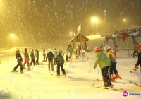 Małym narciarzom śnieżyca niestraszna - zdjęcie główne