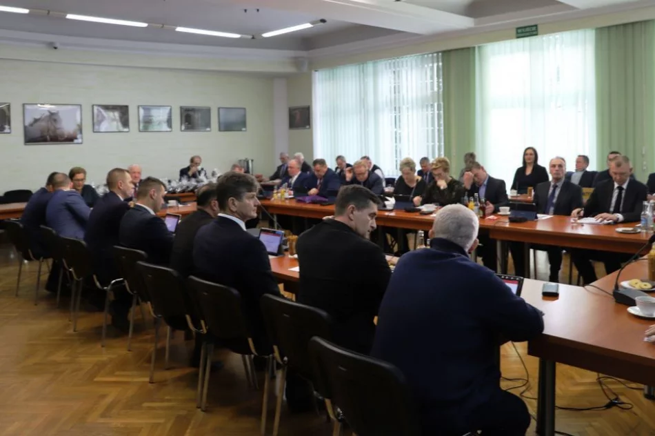 Informacja o XI sesji Rady Gminy Limanowa - zdjęcie 6