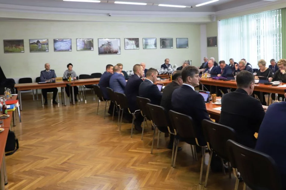 Informacja o XI sesji Rady Gminy Limanowa - zdjęcie 7