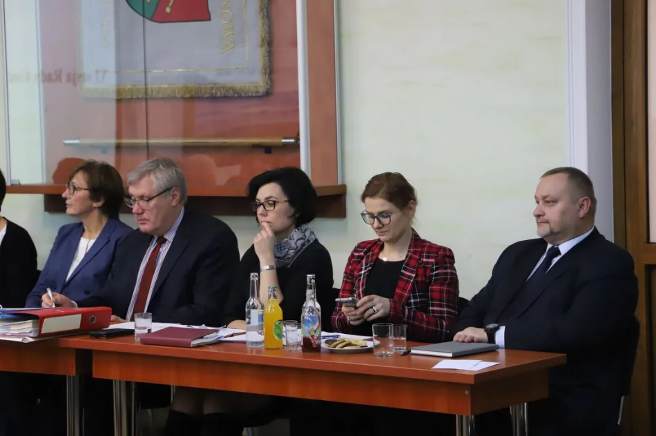 Informacja o XI sesji Rady Gminy Limanowa - zdjęcie 16