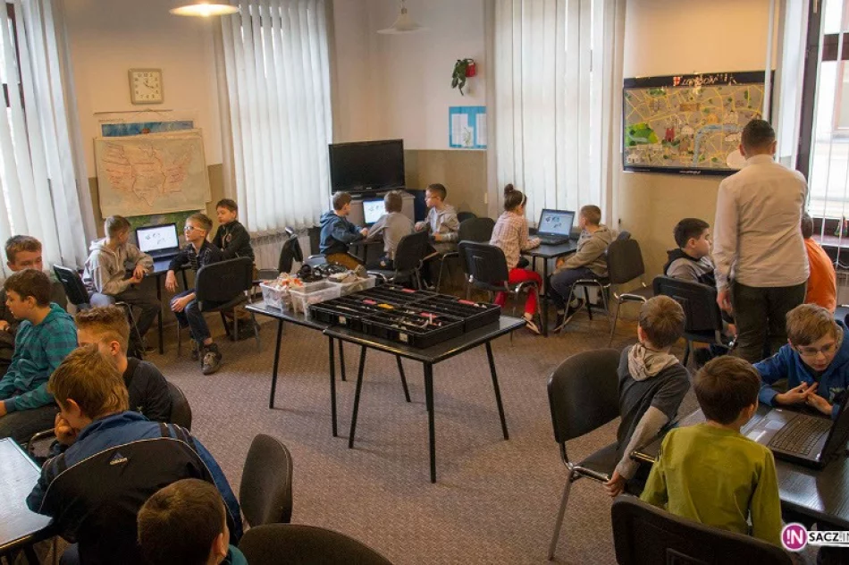 Samodzielnie konstruowali roboty - zdjęcie 2