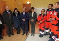 Karetka dojedzie szybciej. W Piwnicznej – Zdroju otwarto Podstację Pogotowia Ratunkowego - zdjęcie główne