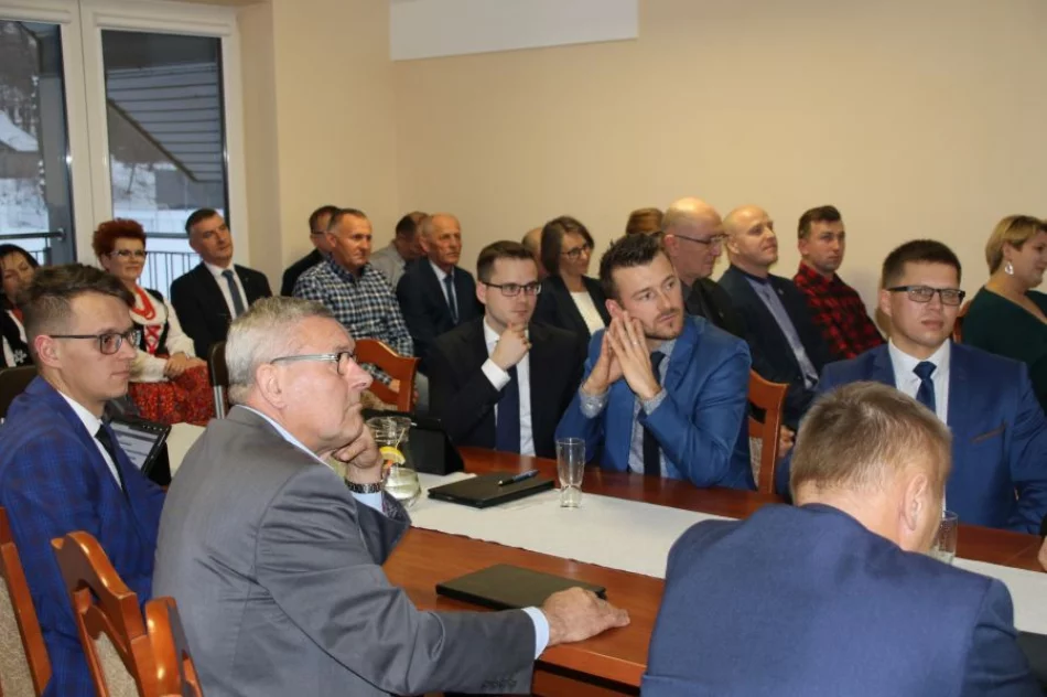 Uchwalili budżet i podsumowali miniony rok - zdjęcie 5