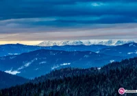 Wieje halny. W górach nawet 110 km/h - zdjęcie główne