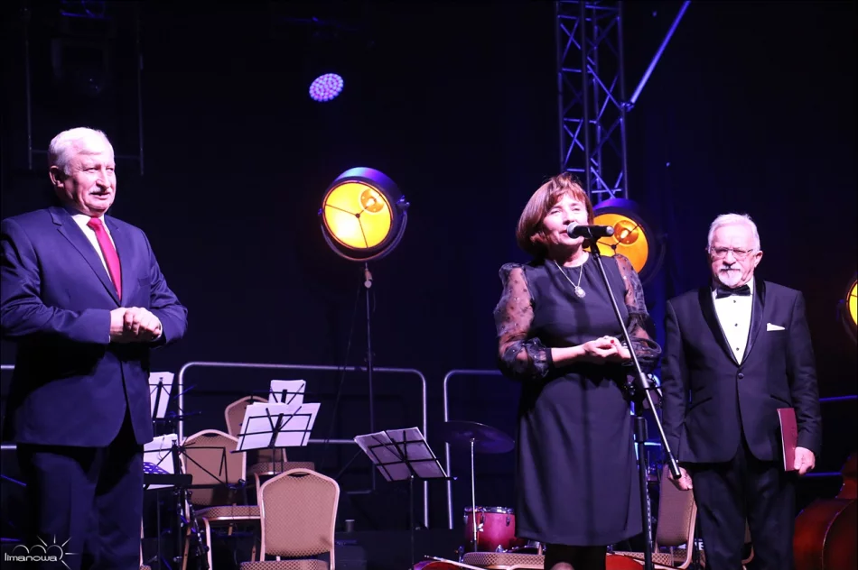 KONCERT NOWOROCZNY PRZY PEŁNEJ SALI! - zdjęcie 7