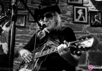 Antoni Krupa - WIECZÓR ROCKOWYCH BALLAD. Muzyczny Folwark zaprasza do Mszany Dolnej - zdjęcie główne