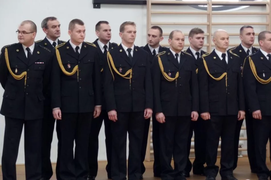 Starosta uhonorował strażaków - zdjęcie 2