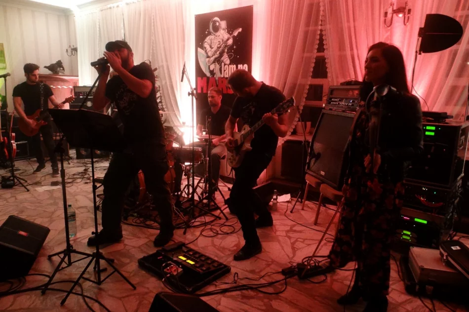 Jam na Marsie tłumnie powitał NOWY ROCK! - zdjęcie 12