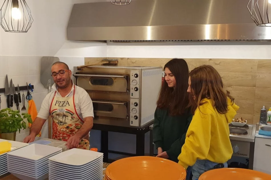 Pizza Italiana w cieniu Wezuwiusza, czyli ZSTI w drodze do Neapolu - zdjęcie 6