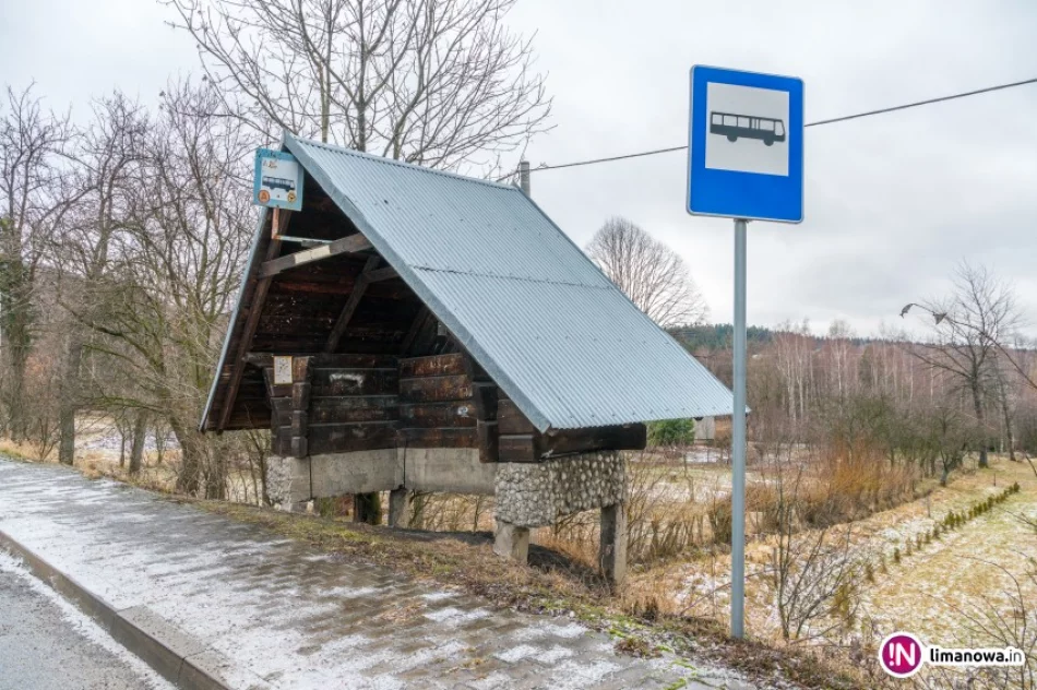 Przystanki bez rozkładów jazdy to prawie norma, ale... - zdjęcie 2