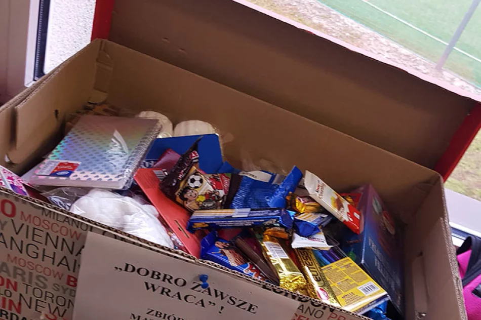 Dobro zawsze wraca… „Razem na święta” - akcja w Szkole Podstawowej nr 2 w Siekierczynie - zdjęcie 4