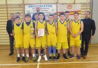 Młodzież szkolna rozstrzygnęła walkę o koszykarskie mistrzostwo - zdjęcie główne