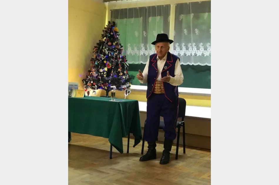 Spotkanie z gawędą Stanisława Ptaszka w Szkole Podstawowej w Kaninie - zdjęcie 4