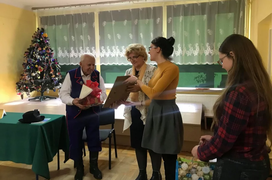 Spotkanie z gawędą Stanisława Ptaszka w Szkole Podstawowej w Kaninie - zdjęcie 10