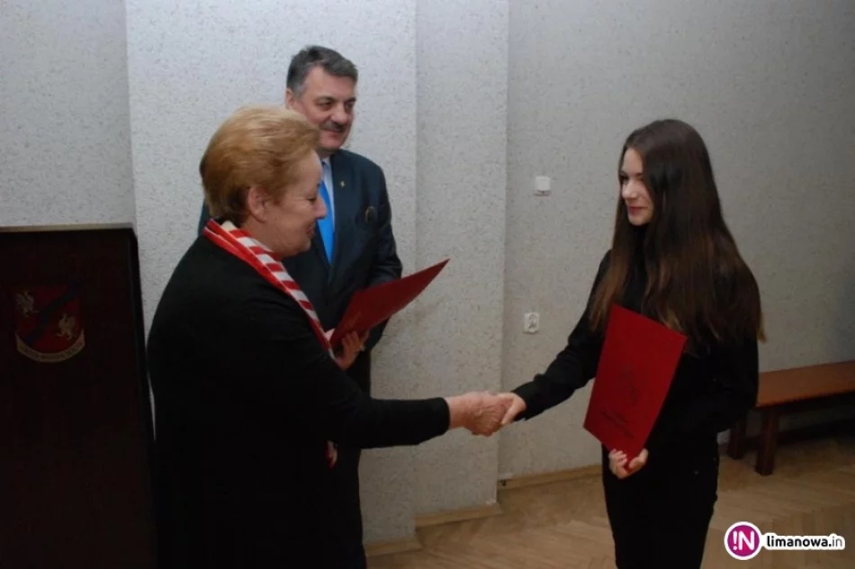 Młodzi mieszkańcy nagrodzeni za promocję gminy - zdjęcie 3