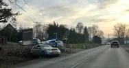 Groźnie wyglądające dachowanie. Kierowca pijany i bez uprawnień - zdjęcie 3