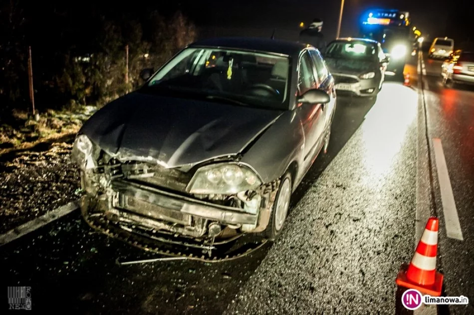Sprawczyni kolizji trafiła do szpitala - zdjęcie 3