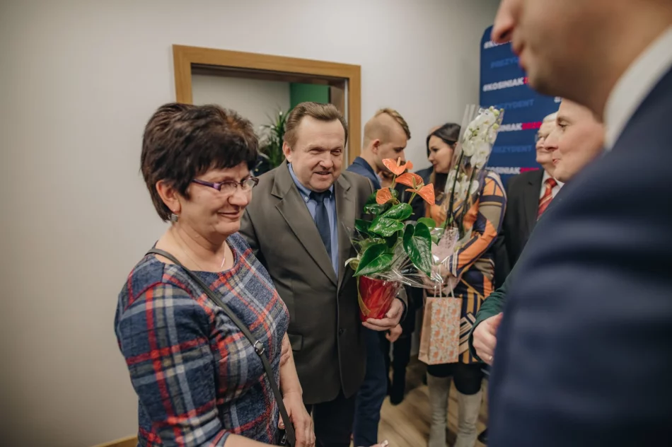 Prezes PSL Kosiniak-Kamysz na otwarciu biura poselskiego Urszuli Nowogórskiej - zdjęcie 15