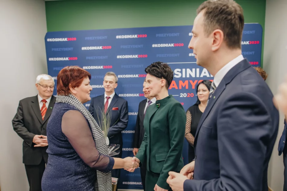 Prezes PSL Kosiniak-Kamysz na otwarciu biura poselskiego Urszuli Nowogórskiej - zdjęcie 20