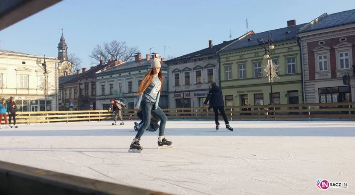 Co na ferie? Narty, lodowisko, kręgle, strzelnica...