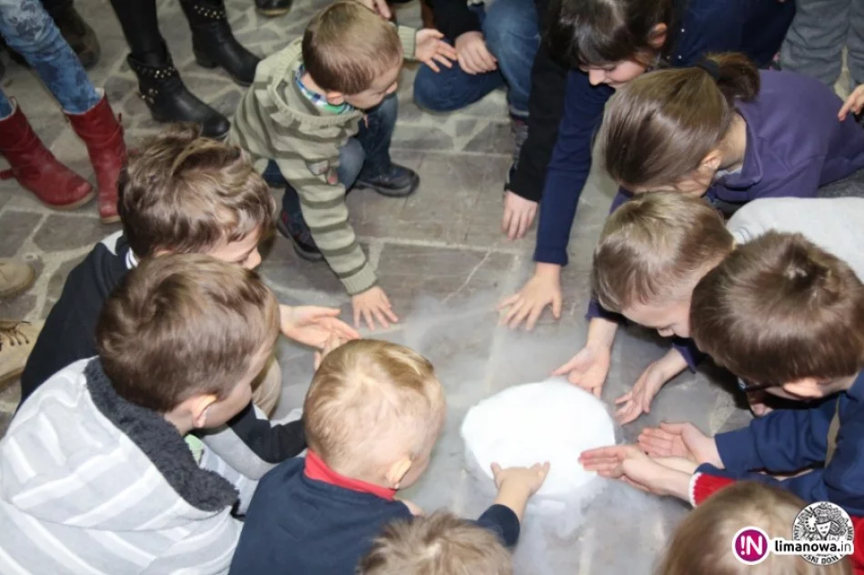 Fizyczne i chemiczne eksperymenty z zimą w roli głównej - zdjęcie 2