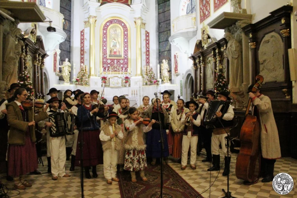 Doroczny koncert odkrywa na nowo piękno utworów bożonarodzeniowych - zdjęcie 10