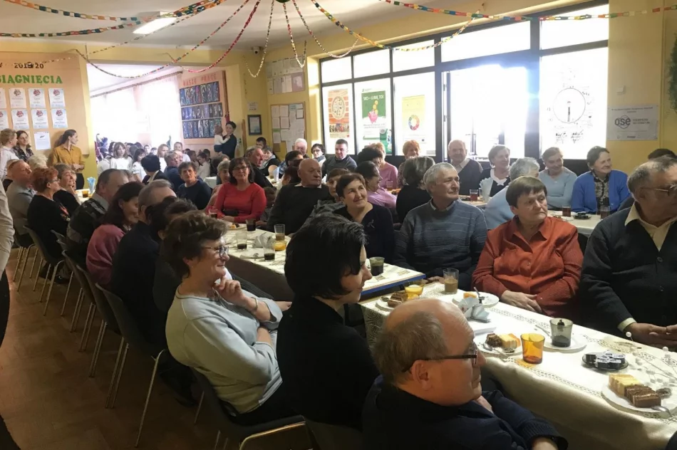 Dzień Babci i Dziadka w Szkole Podstawowej w Kaninie - zdjęcie 11