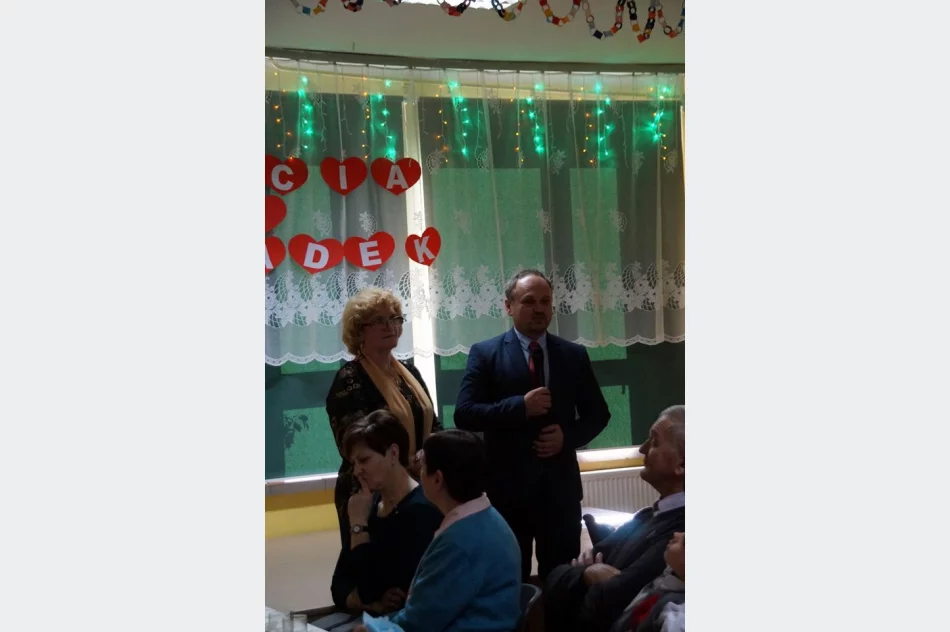 Dzień Babci i Dziadka w Szkole Podstawowej w Kaninie - zdjęcie 19