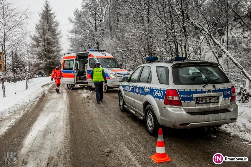 Pasażerka auta pozostała w szpitalu - zdjęcie 3