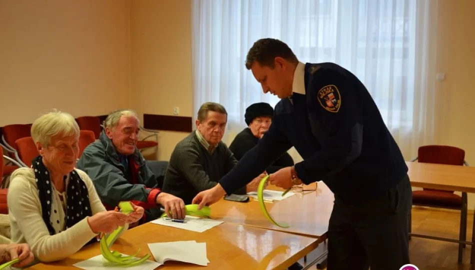 Zapraszają na debatę 'Bezpieczny Senior'. Policja kolejny raz apeluje - zdjęcie 1