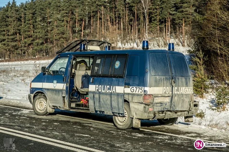 Zderzenie z radiowozem. 10 osób poszkodowanych opuściło szpital (wideo) - zdjęcie 2